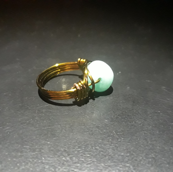 Free w/ $50 Purchase: Chalcedony Rings Y10 - Picture 4 of 5